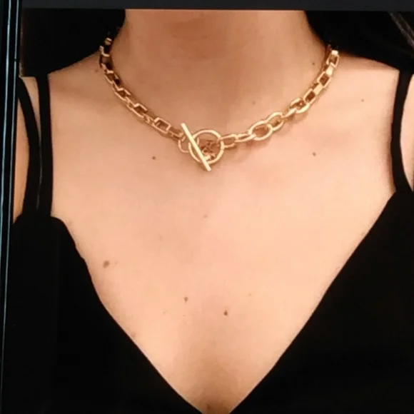 NEW TOGGLE GOLD CHOKER CHAIN COLLAR CLAVICLE NECKLACE - Picture 3 of 4